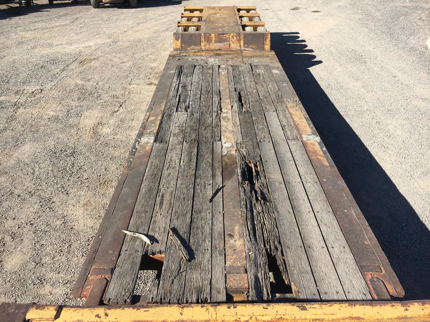 ./imagenes/INVOICE/2019/17173/LOWBOY LOAD KING 503DF (38).JPG